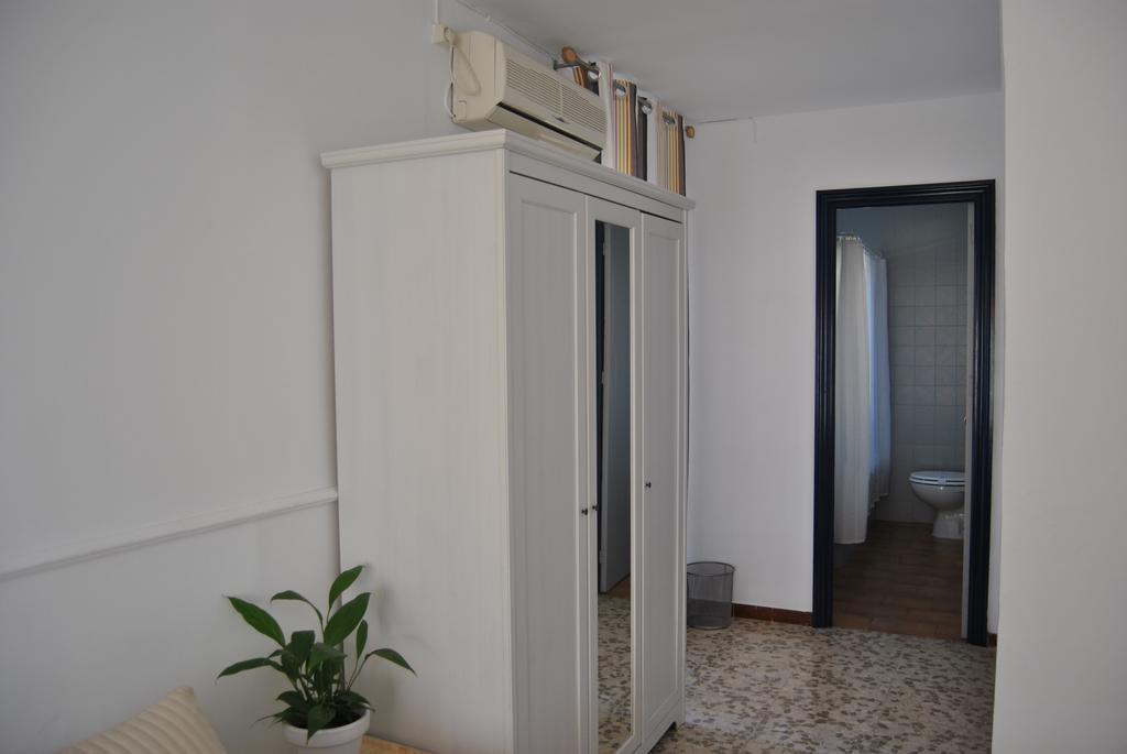 Hostal Puerto De Santa Maria El Puerto de Santa María Extérieur photo